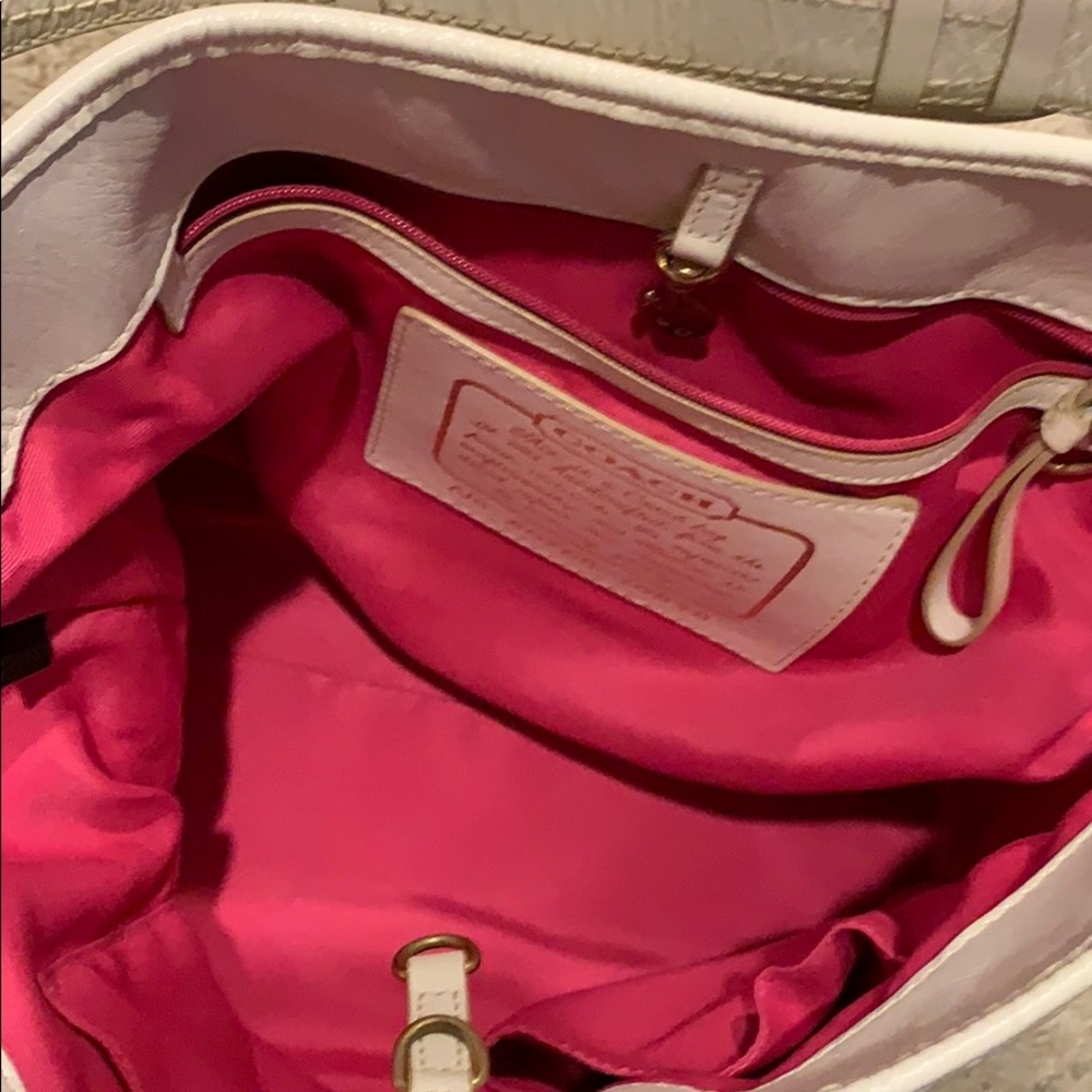 Coach purse - Picture 6 of 6